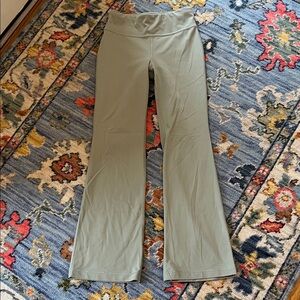 Athleta Kids Sweatpants in Olive Green